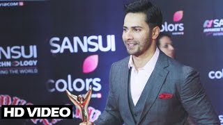 Watch Varun Dhawan At Sansui Colors Stardust Awards 2016 Video