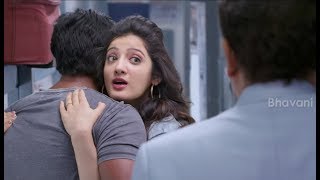Watch Sunil And Richa Panai Hilarious Comedy In Train - Eedu Gold Ehe Movie Scenes Video