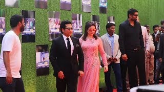 Watch Sachin Tendulkar's GRAND ENTRY At Sachin A Billion Dreams Premiere In Mumbai Video
