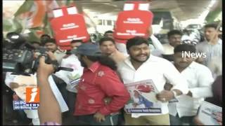 Watch Youth Congress Protest Against LPG Prices Hikes At Hyderabad Civil Supply Office | iNews Video