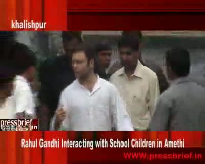 Watch Rahul Gandhi with School Children, 17th Aug 2009 Video