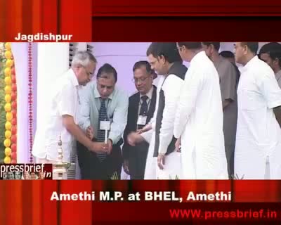 Watch Rahul Gandhi in Bhel Amethi 17th Aug 2009 Video