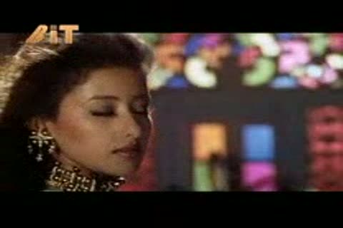 Watch O Bangla Gaadi Jhumke Kangana song from movie Chhupa Rustam Video