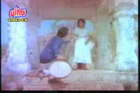 Watch Dafliwale dafli baja  - Sargam Video