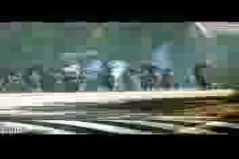Watch Premi Aashiq Aawara Video Song from the Bollywood movie PHOOL AUR KAANTE Video