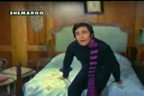 Watch Hum tum ek kamre mein band ho Aur chaabi kho jaaye video song from the movie bobby Video