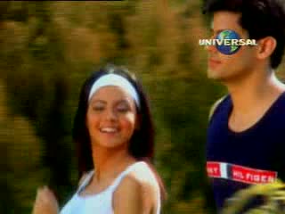 Watch Ye Kisne Jadu Kiya Kyun Mera Dil Kho Gaya Video Song - Falguni Pathak Video