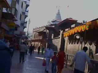 Watch Deewana Tera AAya Baba Teri Sirdi Mein - (Sai Baba Bhajan) - Hamsar Hayad Video