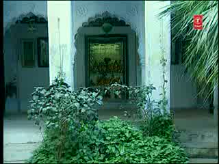 Watch Kanha Kanha Aan Padi Mein Tere Dwar Bhajan Video Song - Shyam Teri Bansi(Krishan Bhajan) Video