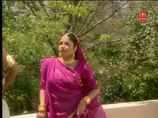 Watch Radhe Kya Tune Bansuri Churaiye  Bhajan Video Song - Shyam Teri Bansi(Krishan Bhajan) Video