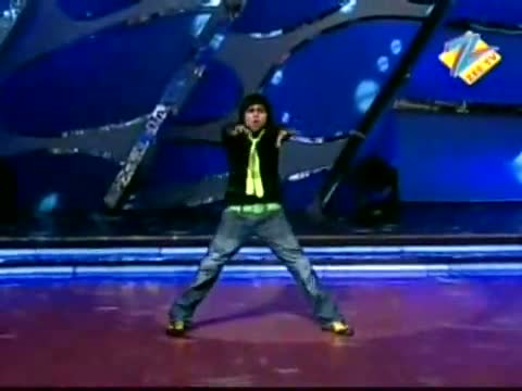 Watch Prince India's top popping and locking Dance India Dance Season 1 Video