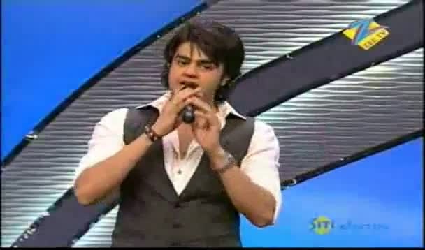 Watch  Ruturaj and  Vaishnavi Dance Ke Superstars 29 April 2011  Video