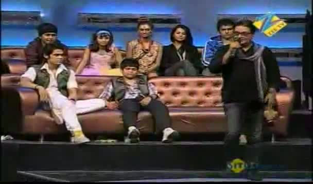 Watch Yana Gupta performance on  new movie chalo dilli item song laila me laila video Dance Ke Superstars 30 april 2011 Video