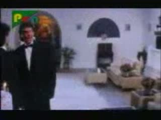 Watch Acha Khasa Dost Bhi Dushman Ban Jata Hai Video Song Video