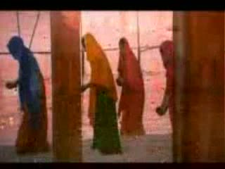 Watch Woh Kisna Hai Video Song Video