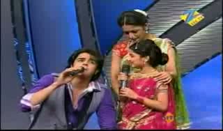 Watch Geeta Maa Special 13th may 2011 Dance Ke Superstars Video