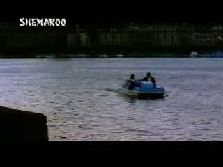 Watch Dekhne walon ne video song from the moie chori chori chupke chupke Video