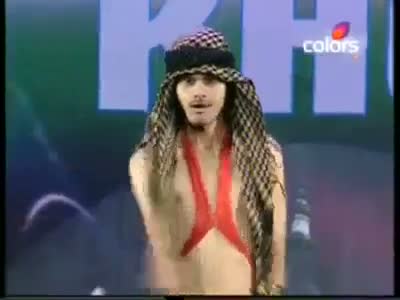 Watch WOW BOY BELLY DANCE VERY NICE VIDEO Video