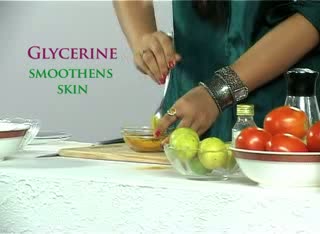 Watch How to Cure Cracked Heels - Simple Home Remedies video tips Video