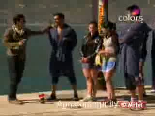 Watch Fear Factor 4 Khatron ke khiladi  4th June 2011 part 3 Video