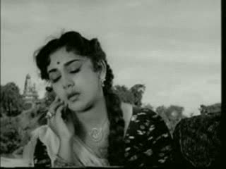 Watch dil kaa khilaunaa, haye toot gayaa video song from the movie Goonj Uthi Shahna(1959)  Video