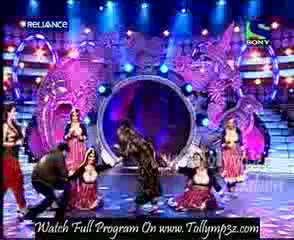 Watch Entertainment Ke Liye Kuch Bhi Karega 22nd June 2011 Part 1 Video