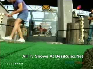 Watch Khatron Ke Khiladi 4 (Torchaar) 24th June 2011 Part 2 Video