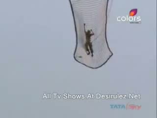 Watch Khatron Ke Khiladi 4 (Torchaar) 9th-July-2011 Part-3 Video