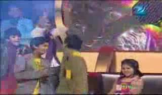 Watch Saregamapa L'il Champs 2011 July 15 '11 - Shrashti & Barnali Video