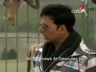 Watch Khatron Ke Khiladi 4 (Torchaar)  22nd July 2011  Part 4  Video