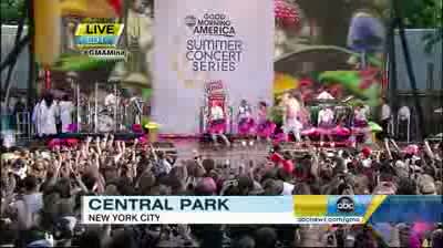 Watch Nicki Minaj performs Super Bass live on Good Morning America - HD Video