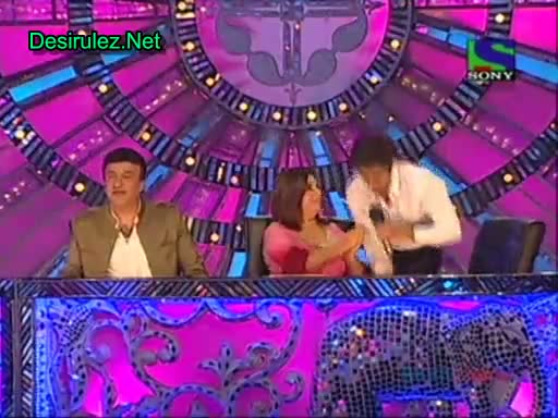 Watch Entertainment Ke Liye Kuch Bhi Karega  (8th-August-2011) Part-2 Video