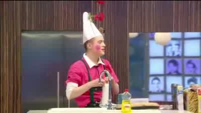 Watch Celebrity Big Brother- Day 8  Video