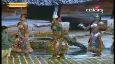 Watch India's Got Talent Season 3 - (27-August-2011) Amrapali's group 'nautanki' flavor Video