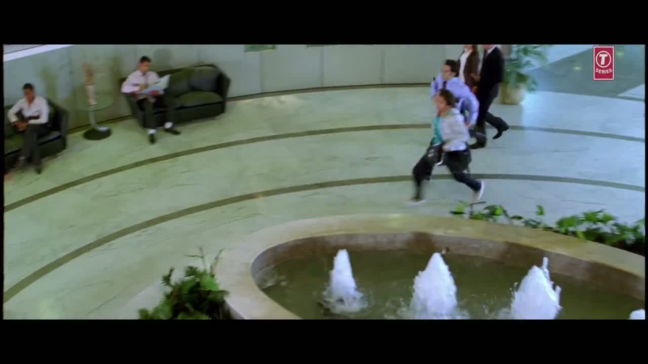 Watch Kaari Kaari-  (HD Full Video Song) - Hum Tum Shabana Video