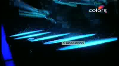 Watch India's Got Talent Season 3 - (10-September-2011) Dfrenstrokes' sparkling liquid drumming Video