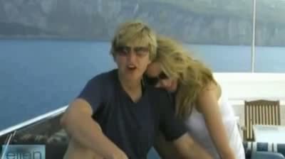 Watch Ellen & Portia! - Happy 3rd Anniversary Video
