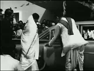 Watch Dil Ek Mandir Hai- From the movie- Dil Ek Mandir Video