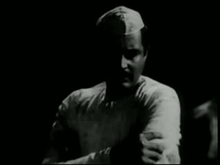 Watch Mili Khaak Mein Mohobbat- (CHAUDVIN KA CHAND), Guru Dutt , Waheeda Rehman Video