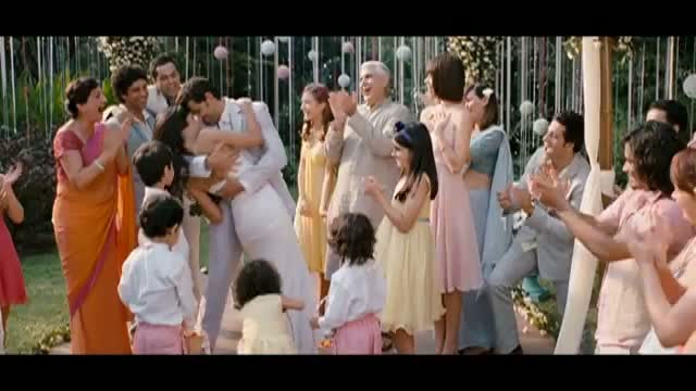 Watch 'Suraj ki Bahoon mein' (Full Song) Zindagi Na Milegi Dobara Video
