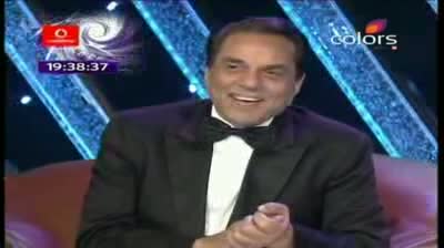 Watch India's Got Talent Season 3 - (1-October-2011) SRK breaks Vilas' canvas (Grand Finale) Video