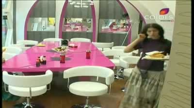 Watch Bigg Boss 5 - Episode 03, Part 3 (October 04, 2011) Video