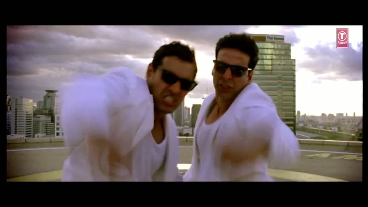 Watch Desi Boyz (Title song ) Akshay Kumar, John Abraham Video
