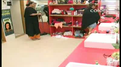 Watch Bigg Boss 5 -- (7-October-2011) The house is back in order Video