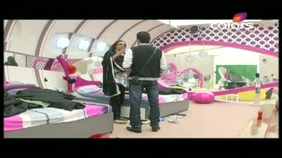 Watch Bigg Boss 5 - Amar Upadhyay enters the House (10-October-2011) Video