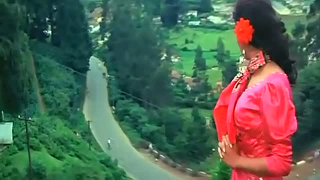 Watch Keh Do Ke Tum Ho Meri - Tezaab (1988) HD Video