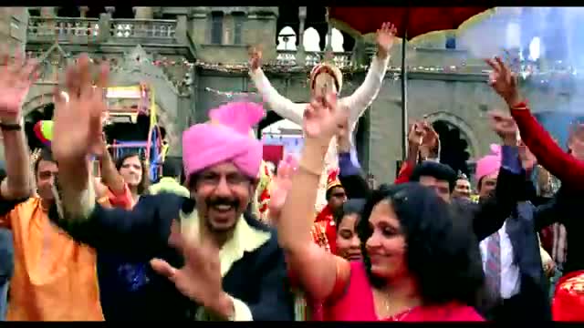 Watch Nokia Pocket Dance goes to Bollywood Video