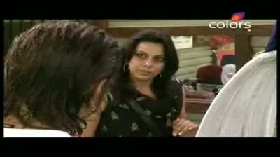 Watch Bigg Boss 5 - Shakti clears his stand, Pooja Bedi retorts (24-October-2011) Video
