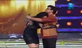 Watch Star Ya Rockstar Oct. 23 '11 - Performer of the Week Video