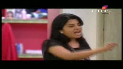 Watch Bigg Boss 5 (26-October-2011) Episode-24 Part-5 Video